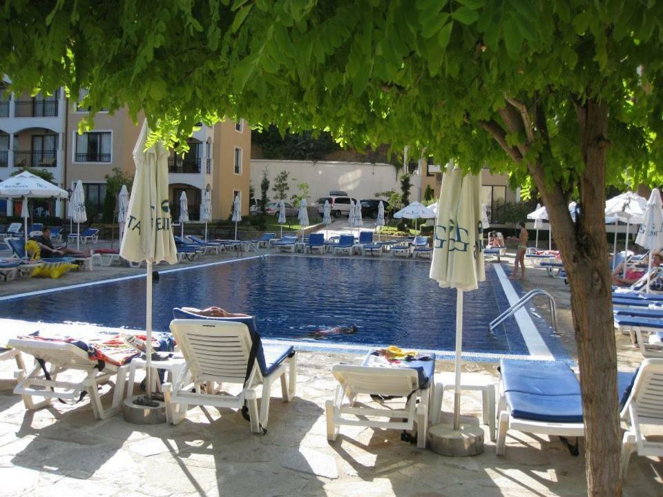 Bendita Mare Family Apartments ゴールデンサンド エクステリア 写真